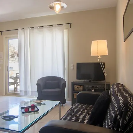 Elaia & No.5 Apartment Gaios