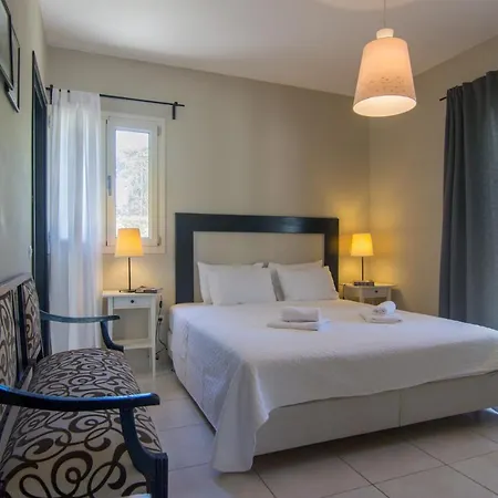 Elaia & No.5 Apartment Gaios