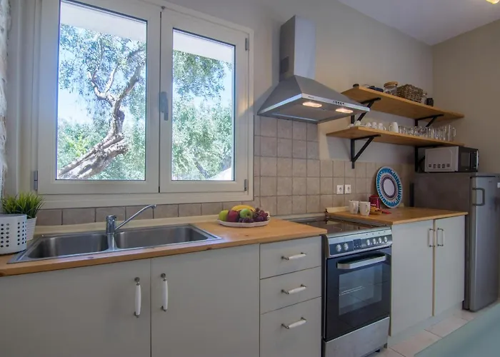 Apartament Elaia & No.5 Gaios