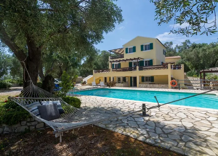 Elaia & No.5 Apartament Gaios
