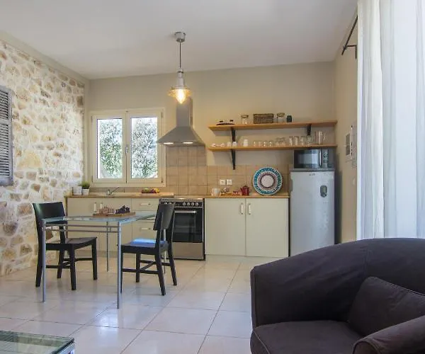 Apartament Elaia & No.5 Gaios